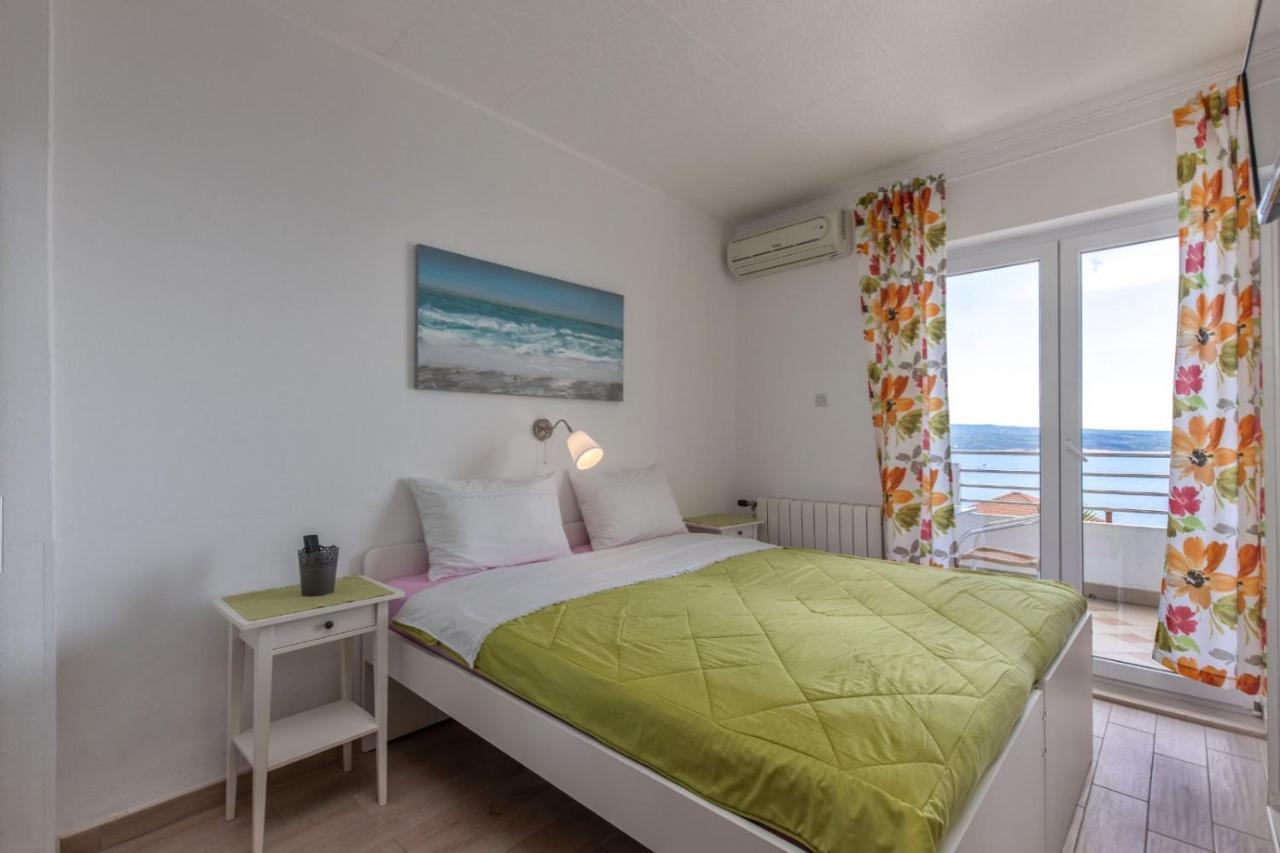 Guesthouse Villa Juric Crikvenica Exterior photo